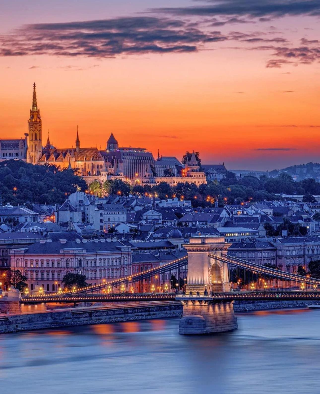 Premium Apartment By The Danube With Ac Budapest Exterior photo